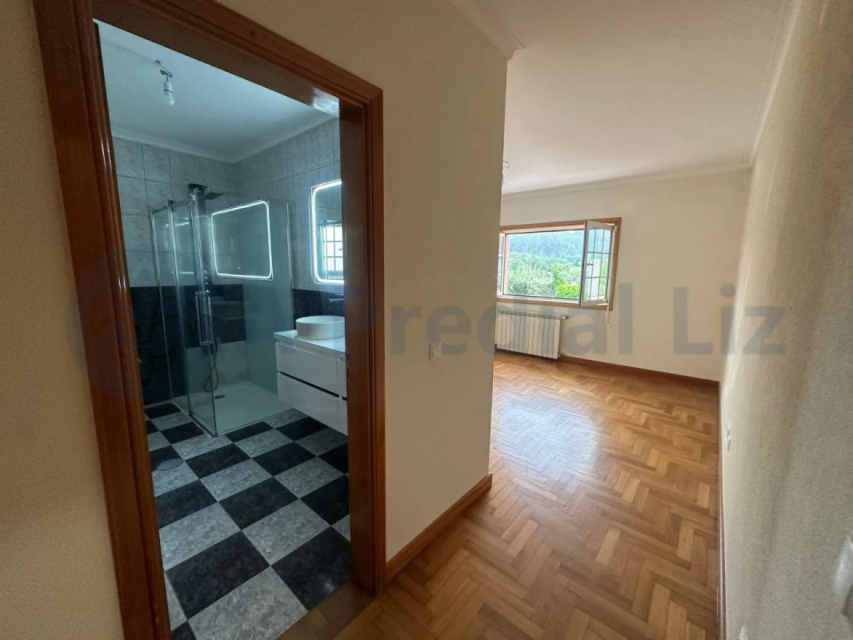 Moradia T3 para Venda em Canedo, Vale e Vila Maior Foto 14