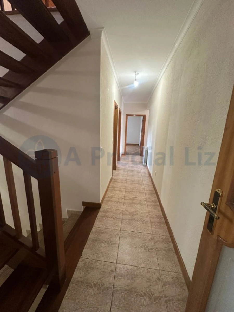 Moradia T3 para Venda em Canedo, Vale e Vila Maior Foto 11