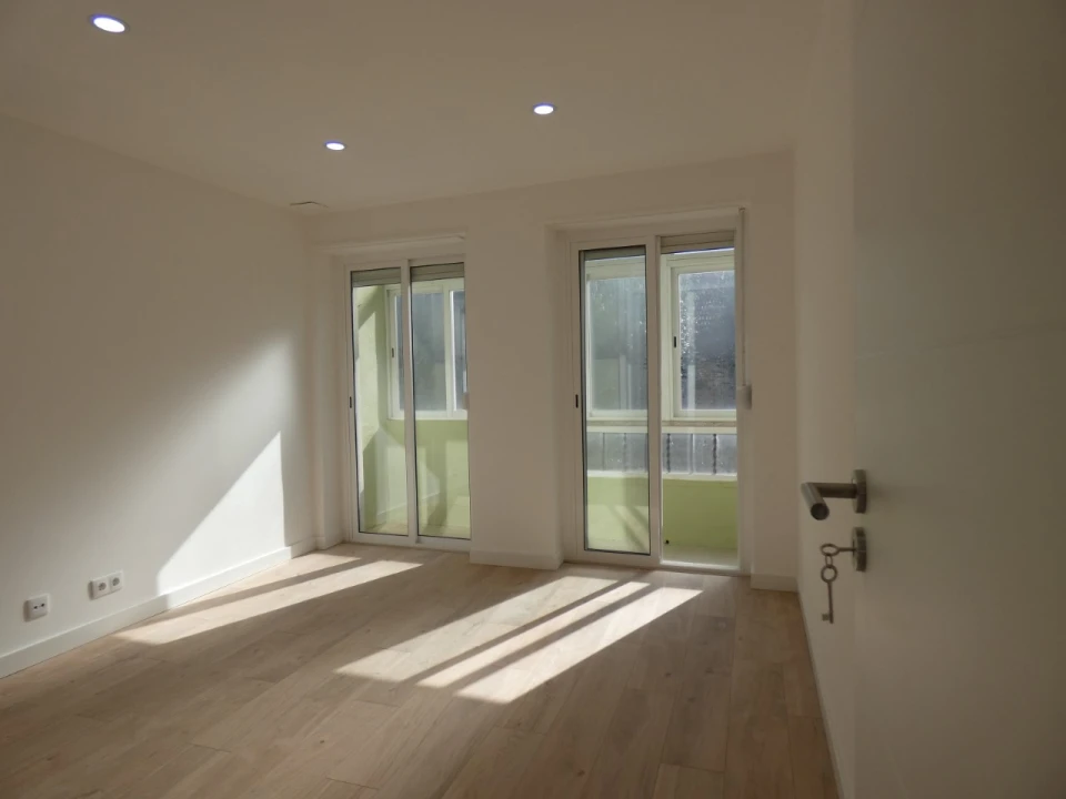 Apartamento T3 para Venda em Mina de Água Foto 1