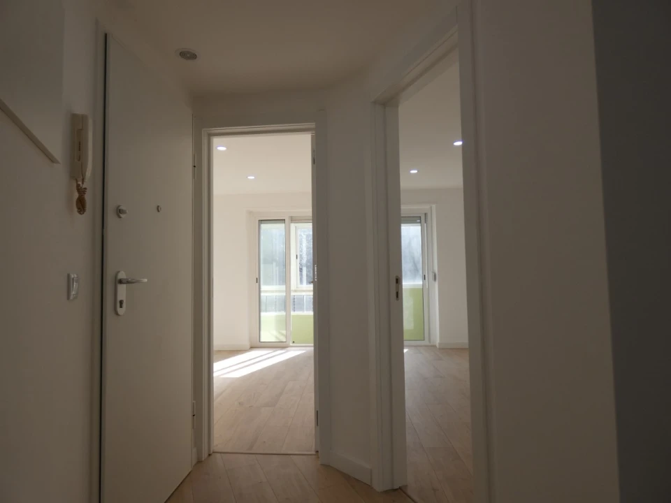 Apartamento T3 para Venda em Mina de Água Foto 4