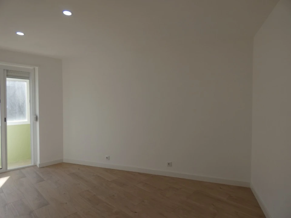 Apartamento T3 para Venda em Mina de Água Foto 10