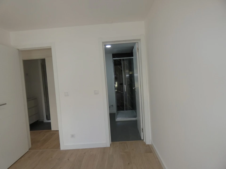 Apartamento T3 para Venda em Mina de Água Foto 33