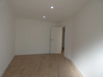 Apartamento T3 para Venda em Mina de Água