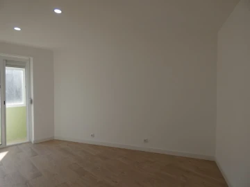 Apartamento T3 para Venda em Mina de Água