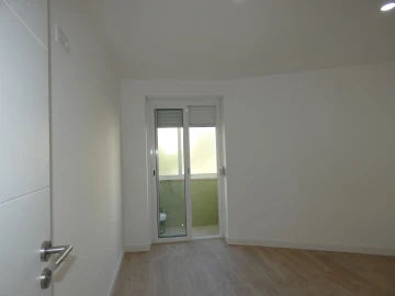 Apartamento T3 para Venda em Mina de Água