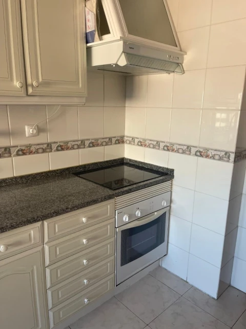 Apartamento T2 para Arrendamento em Cacém e São Marcos
