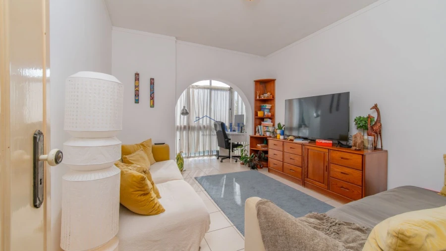 Apartamento T2 para Venda em Águas Livres