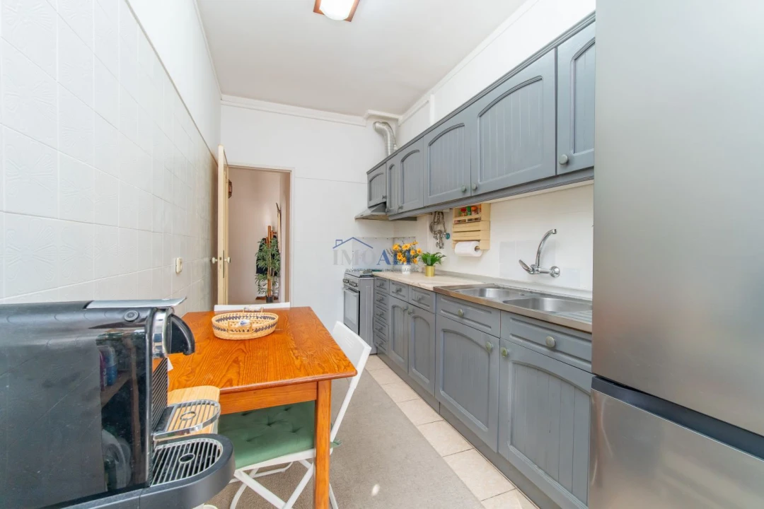 Apartamento T2 para Venda em Águas Livres Foto 9