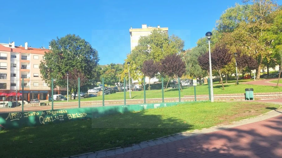 Apartamento T2 para Venda em Queluz e Belas