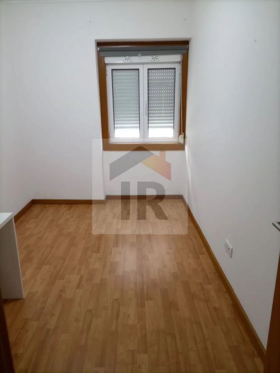 Apartamento T2 para Venda em Caldas da Rainha - Santo Onofre e Serra do Bouro Foto 12