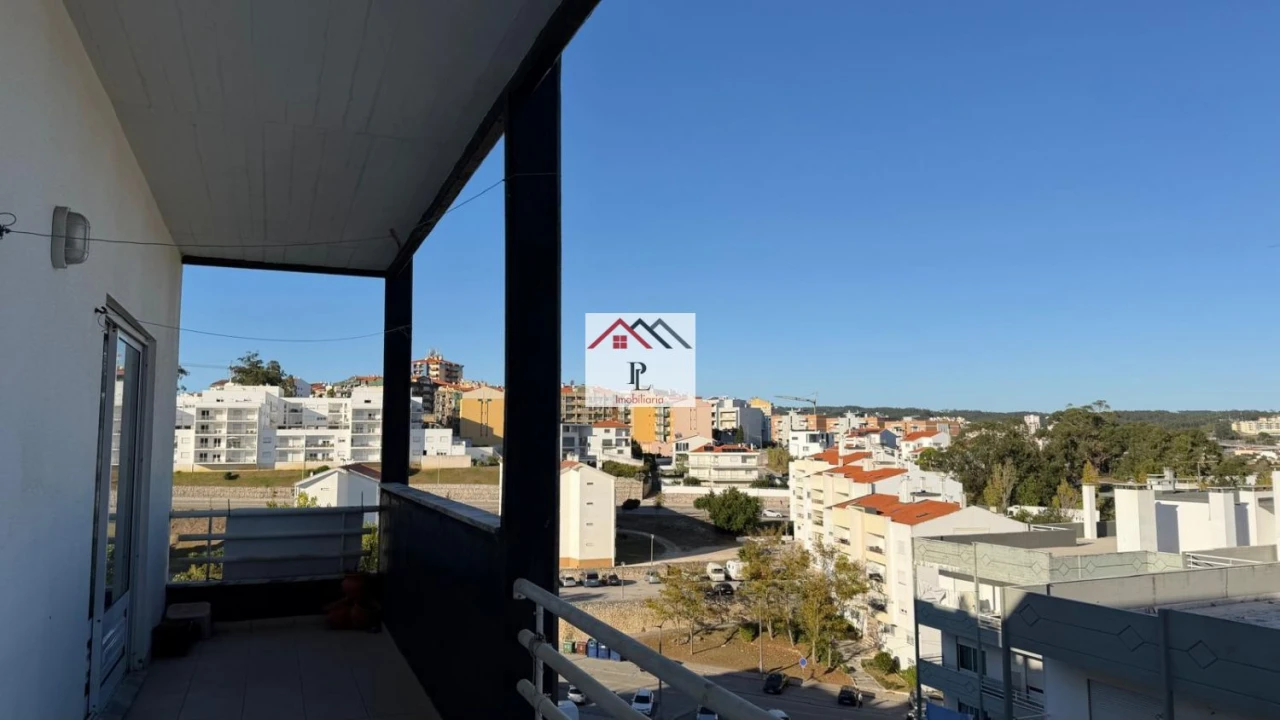 Apartamento T2 para Venda em Buarcos Foto 35