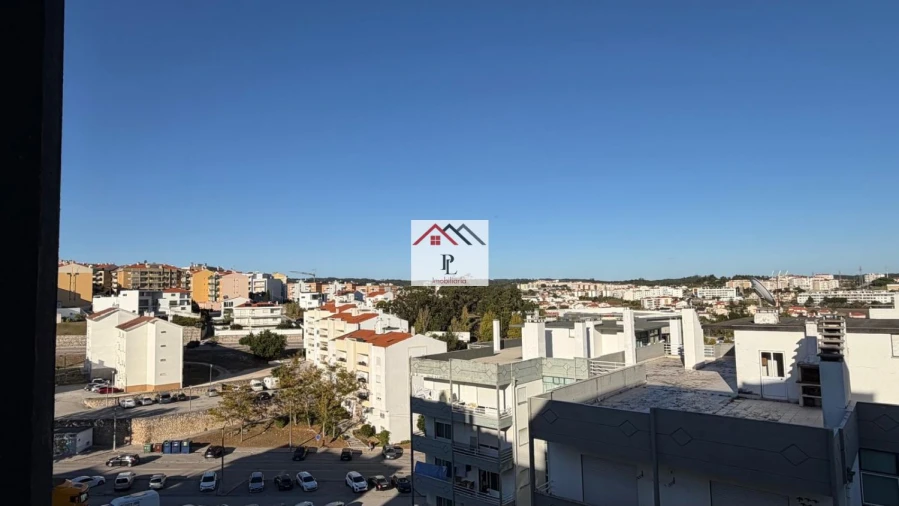 Apartamento T2 para Venda em Buarcos Foto 32