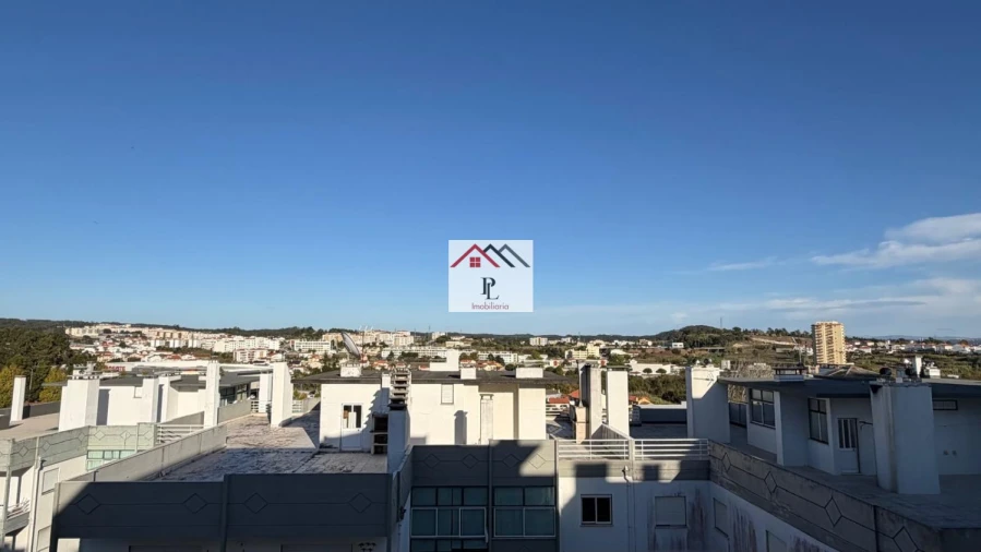 Apartamento T2 para Venda em Buarcos Foto 31