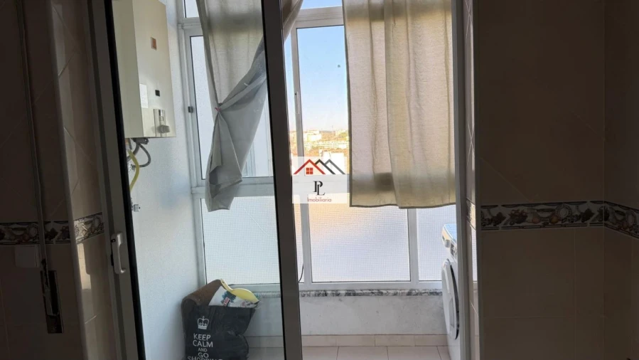 Apartamento T2 para Venda em Buarcos Foto 41