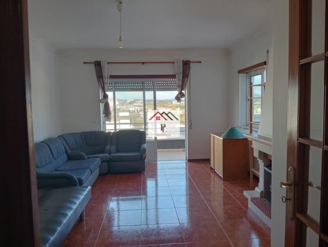 Apartamento T2 para Venda em Buarcos Foto 3