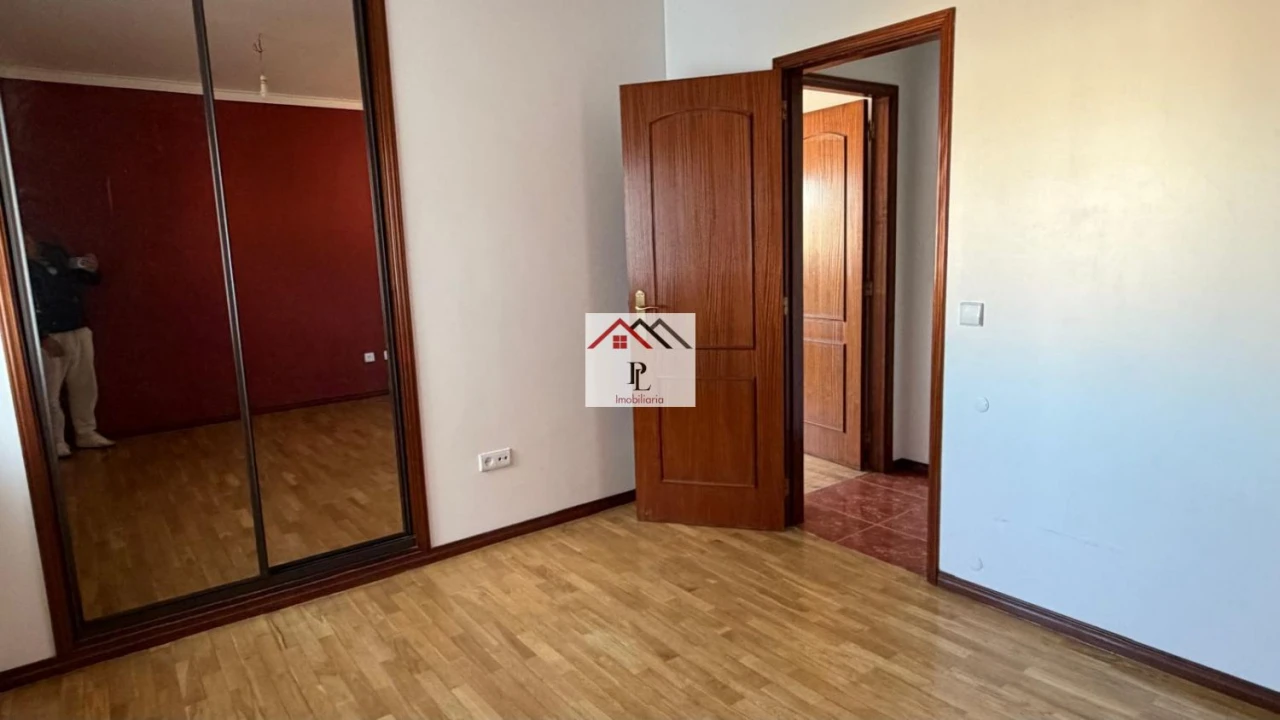Apartamento T2 para Venda em Buarcos Foto 39