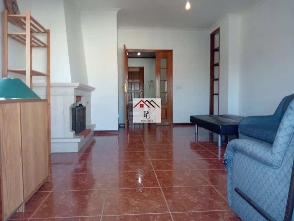 Apartamento T2 para Venda em Buarcos Foto 8