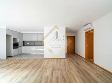 Apartamento T2 para Venda em Pedroso e Seixezelo