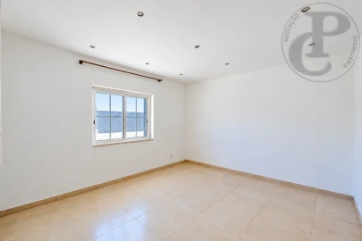 Moradia T4 para Venda em Alcabideche