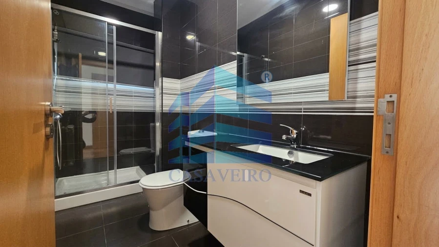 Apartamento T4 para Venda em Gafanha da Boa Hora Foto 13