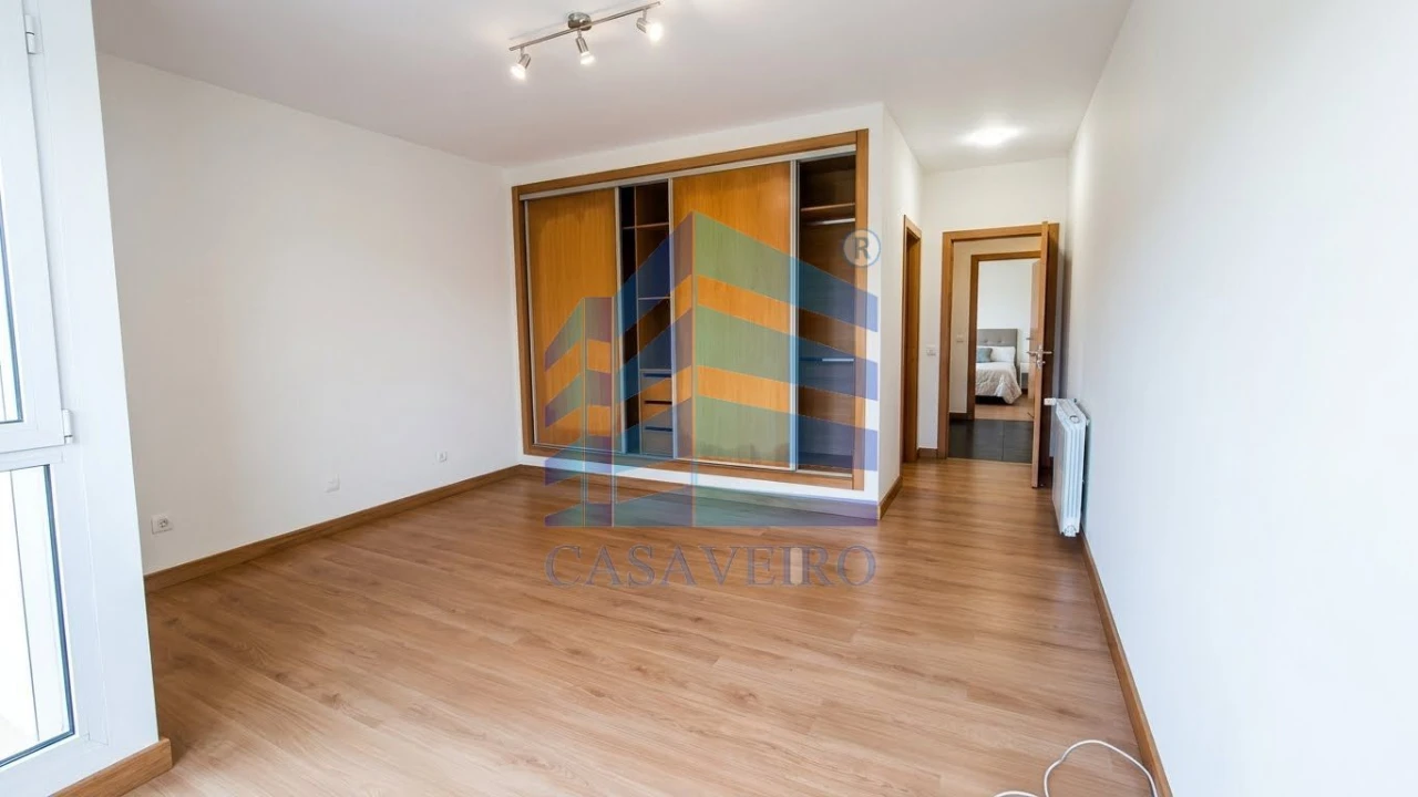 Apartamento T4 para Venda em Gafanha da Boa Hora Foto 15