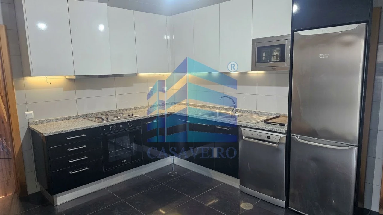 Apartamento T4 para Venda em Gafanha da Boa Hora Foto 3