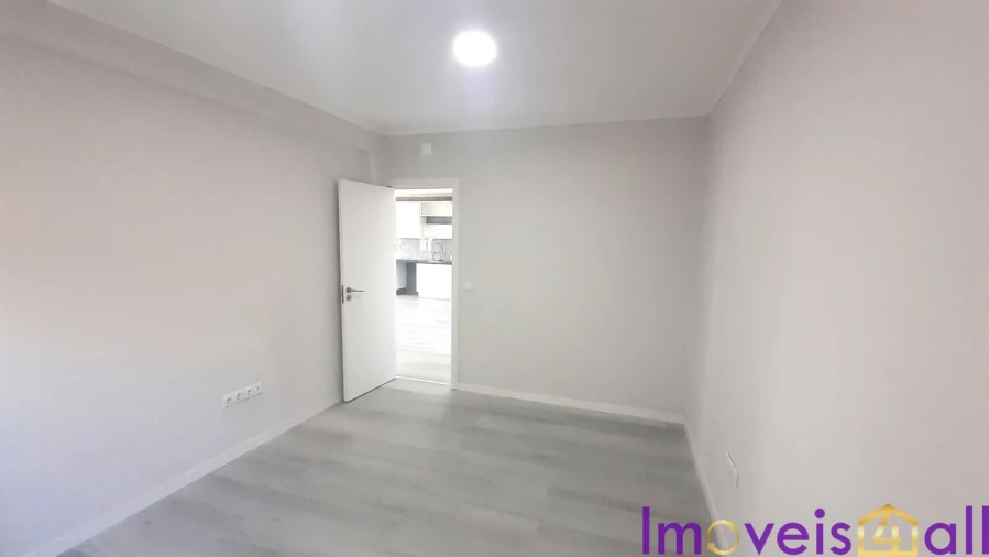 Apartamento T2 para Venda em Setubal (São Sebastião) Foto 13