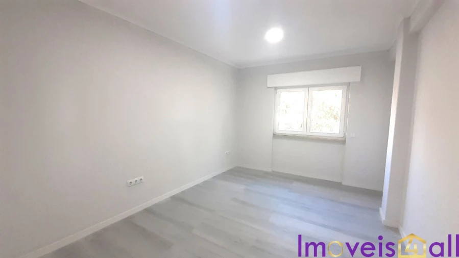 Apartamento T2 para Venda em Setubal (São Sebastião) Foto 12
