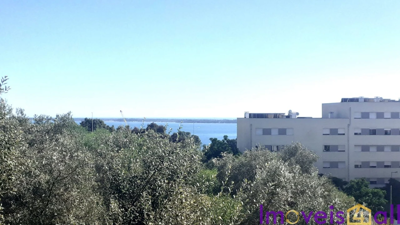 Apartamento T2 para Venda em Setubal (São Sebastião) Foto 26