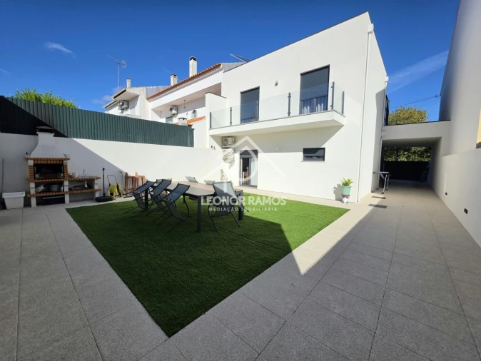 Moradia T4 para Venda em Castelo Branco Foto 4
