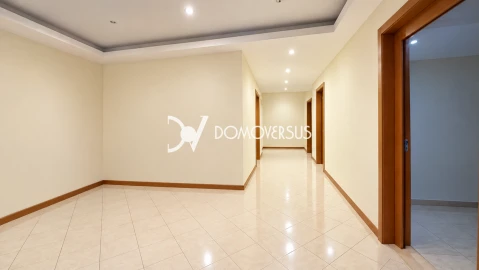 Apartamento T3 para Venda em Gulpilhares e Valadares