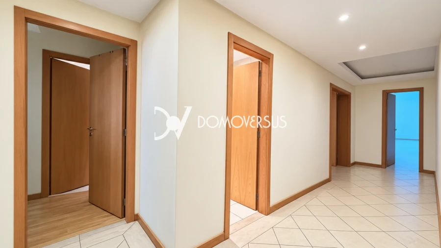 Apartamento T3 para Venda em Gulpilhares e Valadares Foto 4