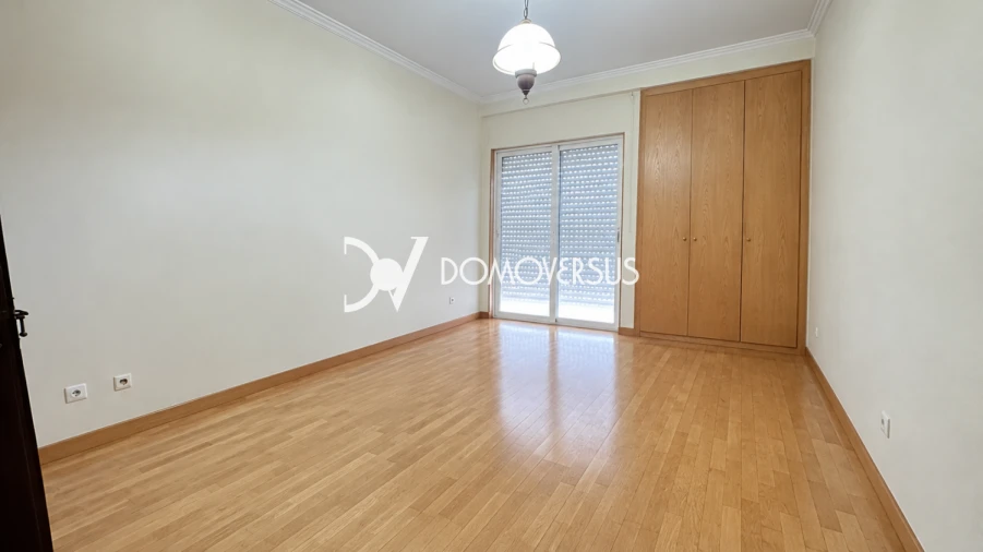 Apartamento T3 para Venda em Gulpilhares e Valadares Foto 16