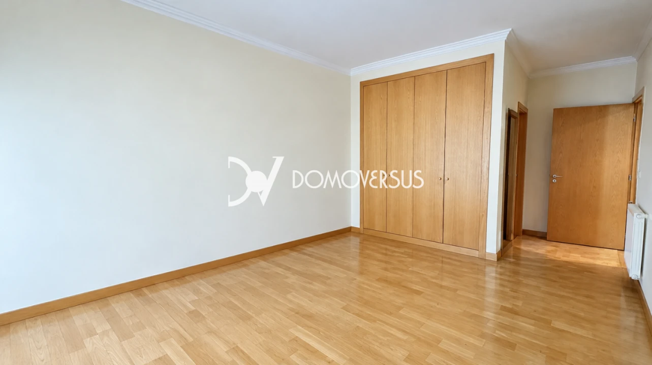 Apartamento T3 para Venda em Gulpilhares e Valadares Foto 11