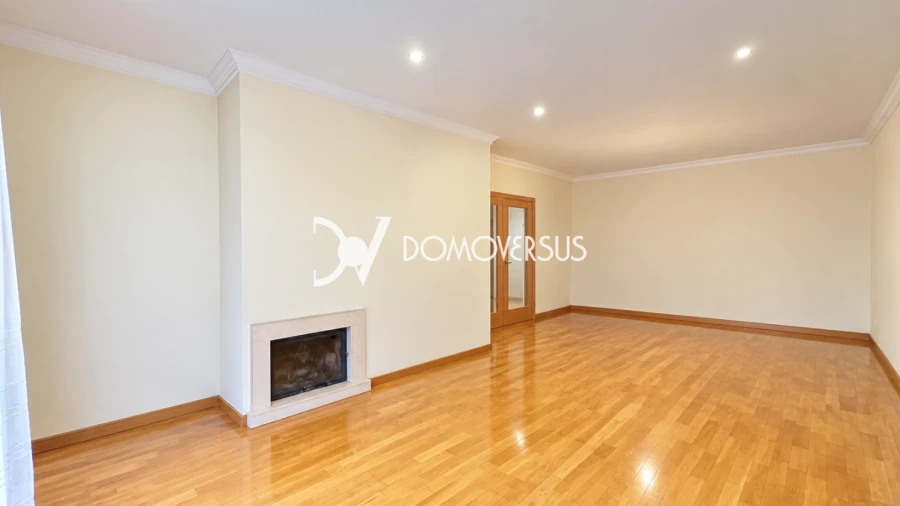 Apartamento T3 para Venda em Gulpilhares e Valadares