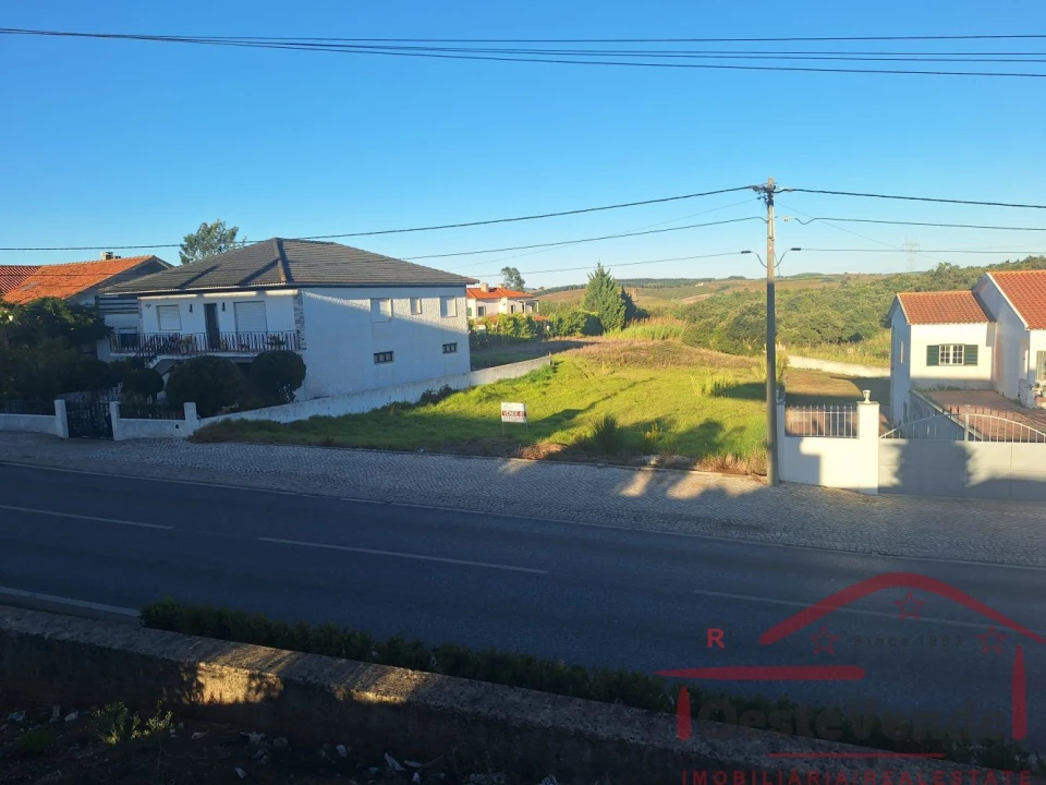 Terreno para Venda em Cadaval e Pêro Moniz Foto 5