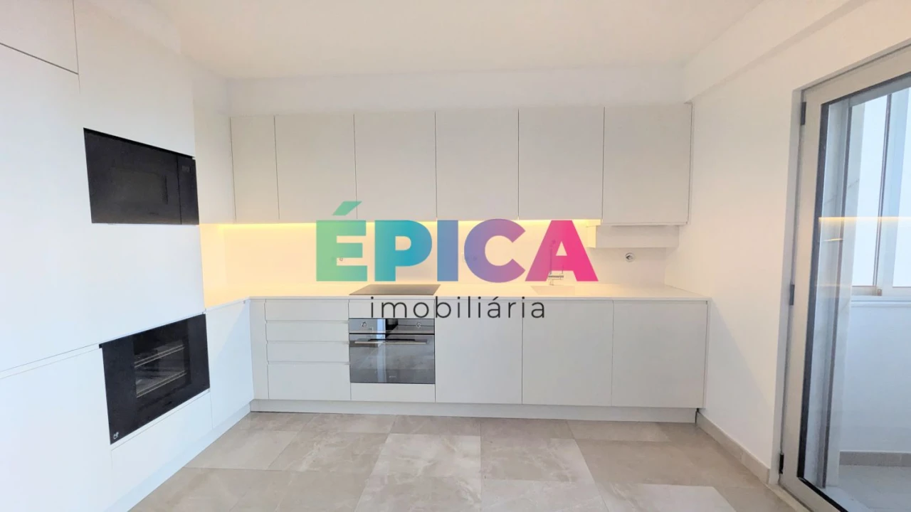 Apartamento T1 para Venda em Arroios Foto 11