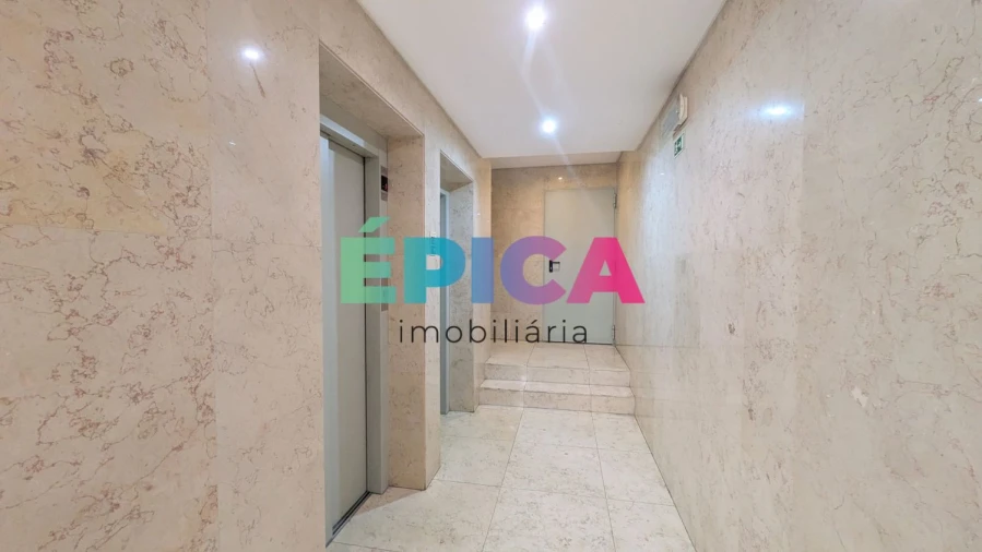 Apartamento T1 para Venda em Arroios Foto 36