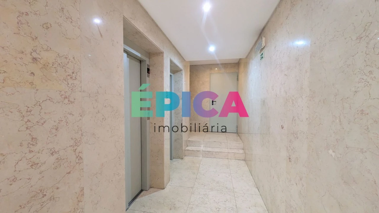 Apartamento T1 para Venda em Arroios Foto 36