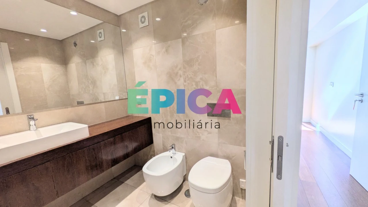 Apartamento T1 para Venda em Arroios Foto 25