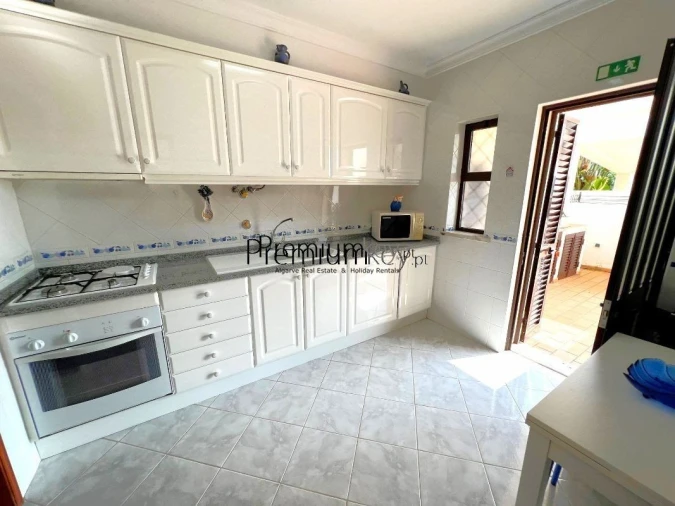 Moradia T2 para Venda em Albufeira e Olhos de Água Foto 12