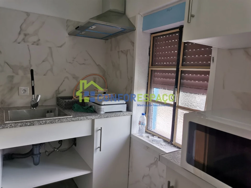 Apartamento T1 para Arrendamento em Castelo Branco Foto 6