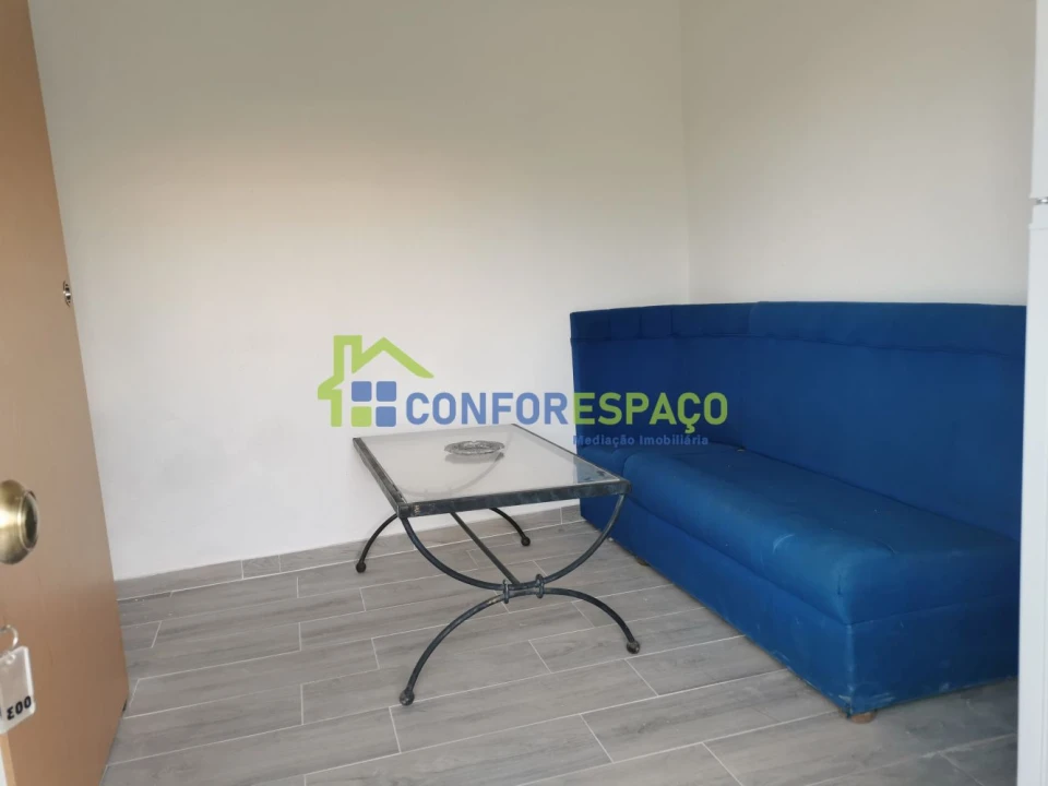 Apartamento T1 para Arrendamento em Castelo Branco Foto 3