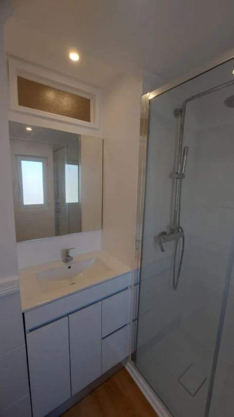 Apartamento T1 para Venda em Campo de Ourique
