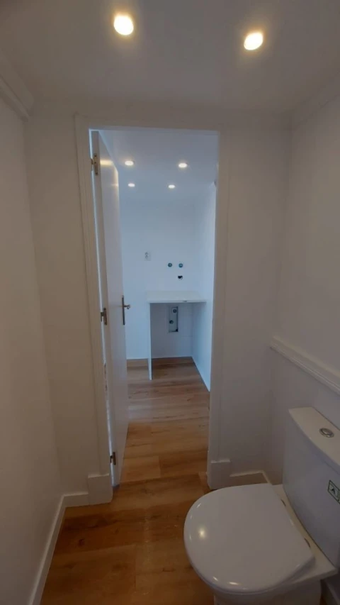Apartamento T1 para Venda em Campo de Ourique