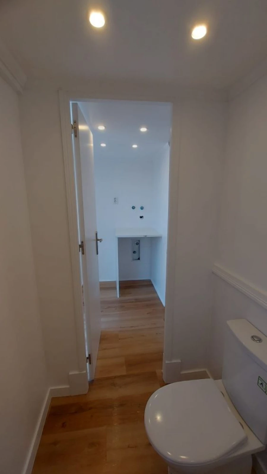 Apartamento T1 para Venda em Campo de Ourique Foto 9