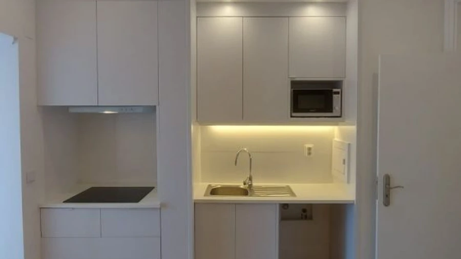 Apartamento T1 para Venda em Campo de Ourique