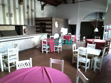 Loja para Venda em Évora (São Mamede, Sé, São Pedro e Santo Antão)