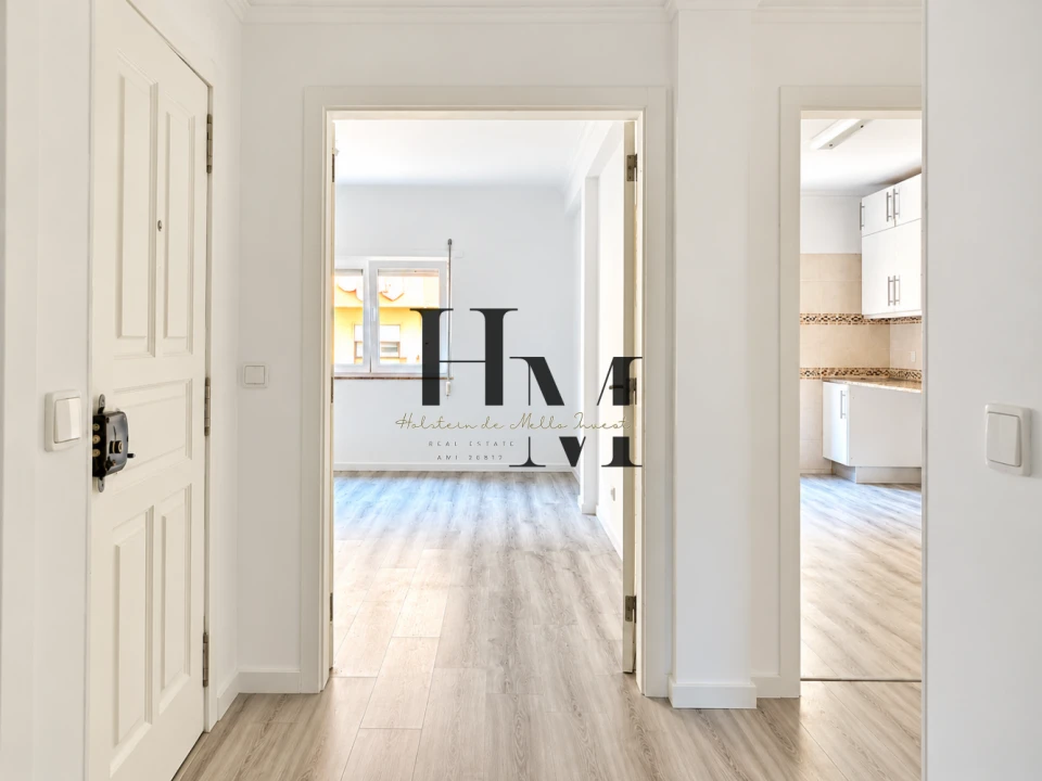 Apartamento T3 para Venda em Quinta do Conde Foto 19