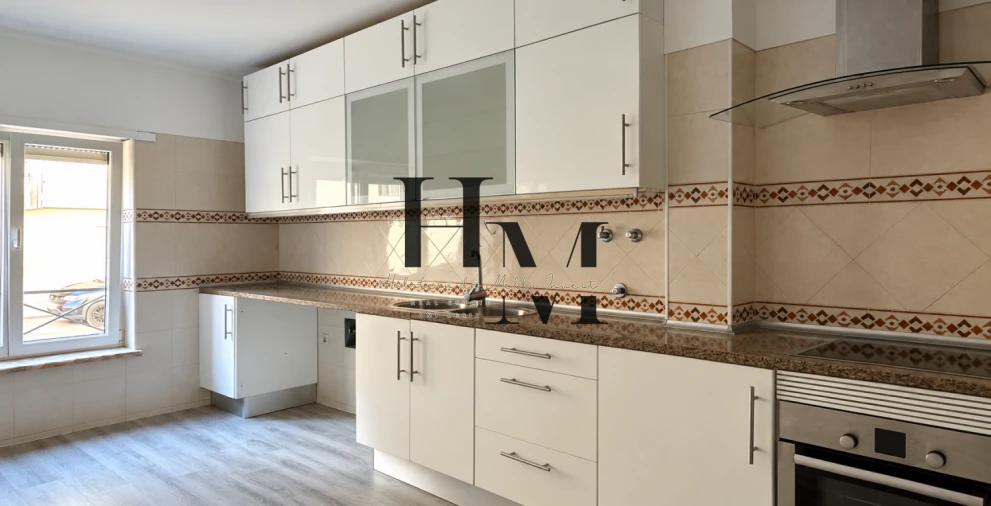 Apartamento T3 para Venda em Quinta do Conde Foto 16